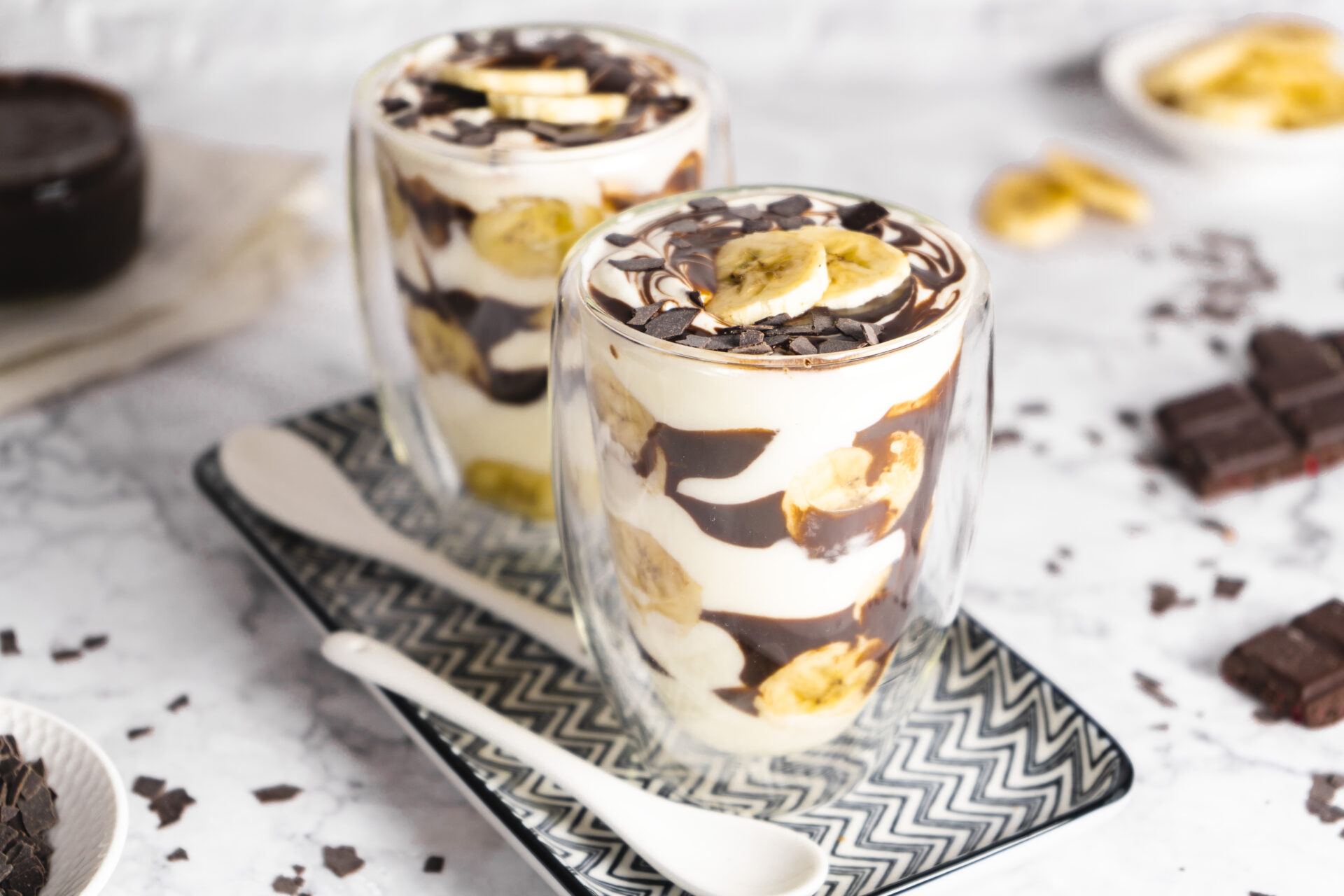 Schnelles Bananensplit-Dessert: Einfach im Glas | easy Banana Split ...